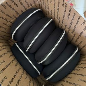 8 pack sunglasses cases + wipe cloth